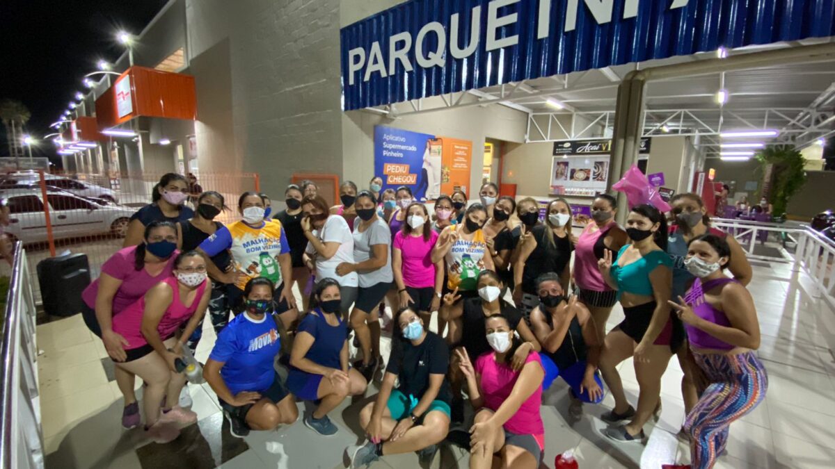 Supermercado Pinheiro oferece aulas gratuitas de zumba e malhação em suas unidades