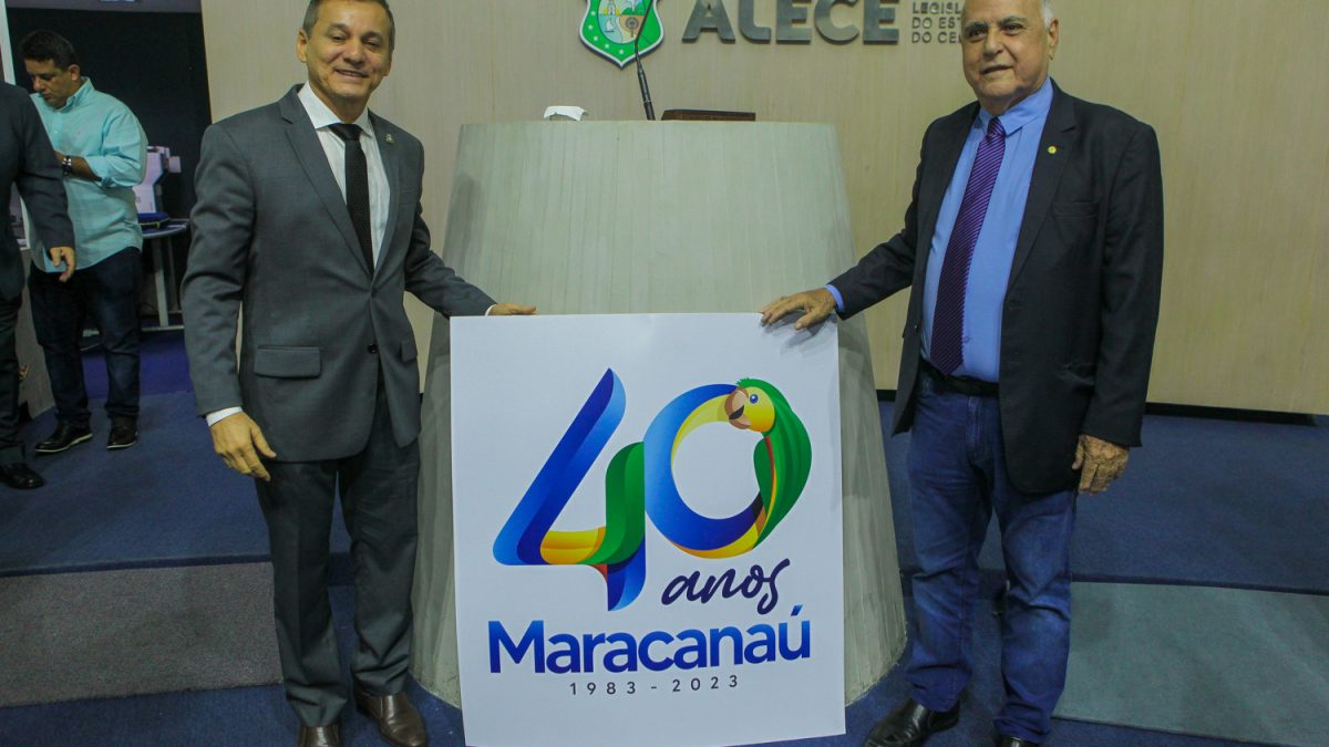 Domingo de inauguração, aniversário do Prefeito e Wesley Safadão.