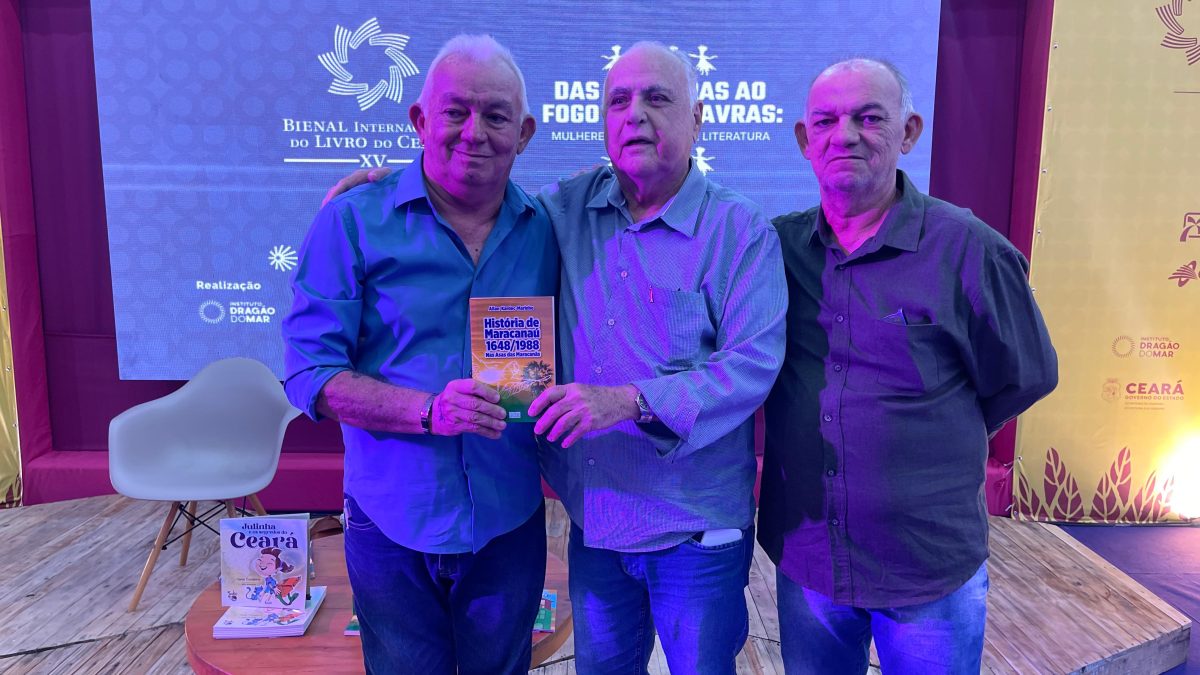 Historiador Allan Kardec Marinho lança livro na XV Bienal Internacional do Livro