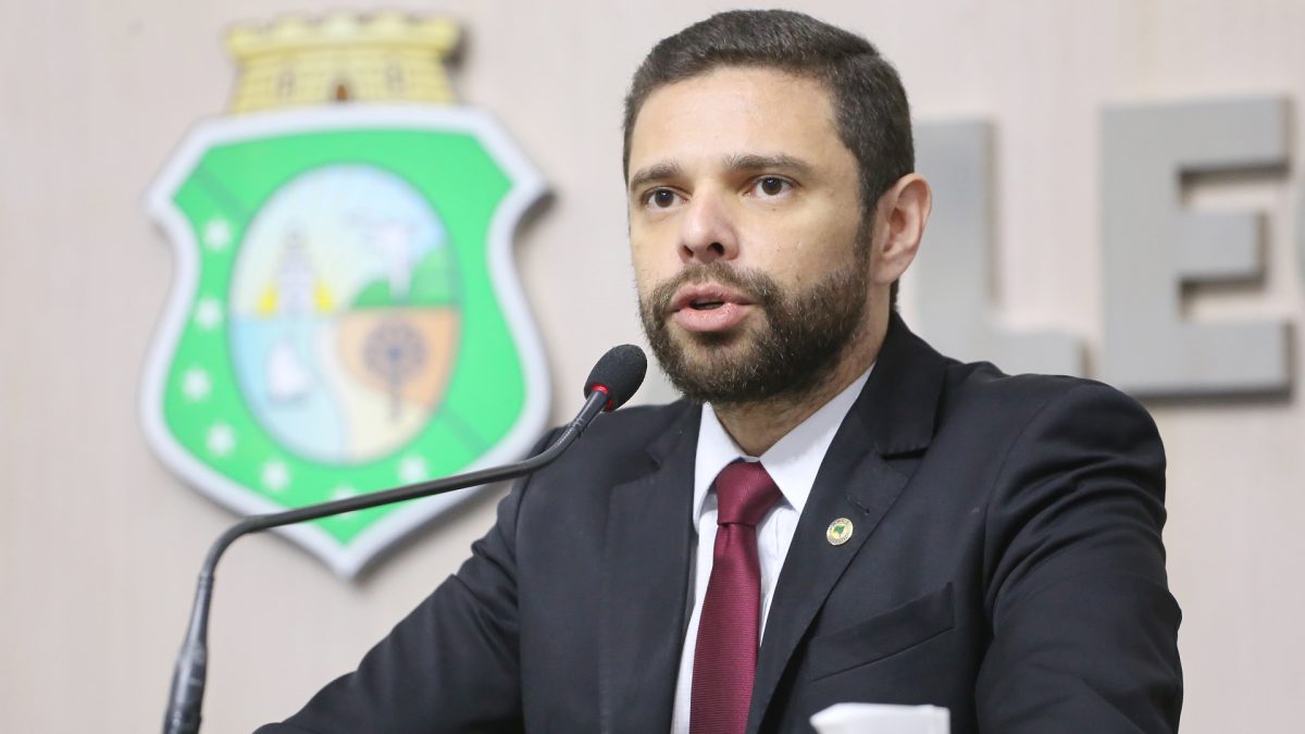 Sem o povo e sem lideranças Julinho lança candidatura em Maracanaú